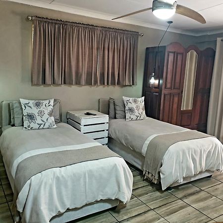 Carolina Rand Self-Catering Accommodation מראה חיצוני תמונה
