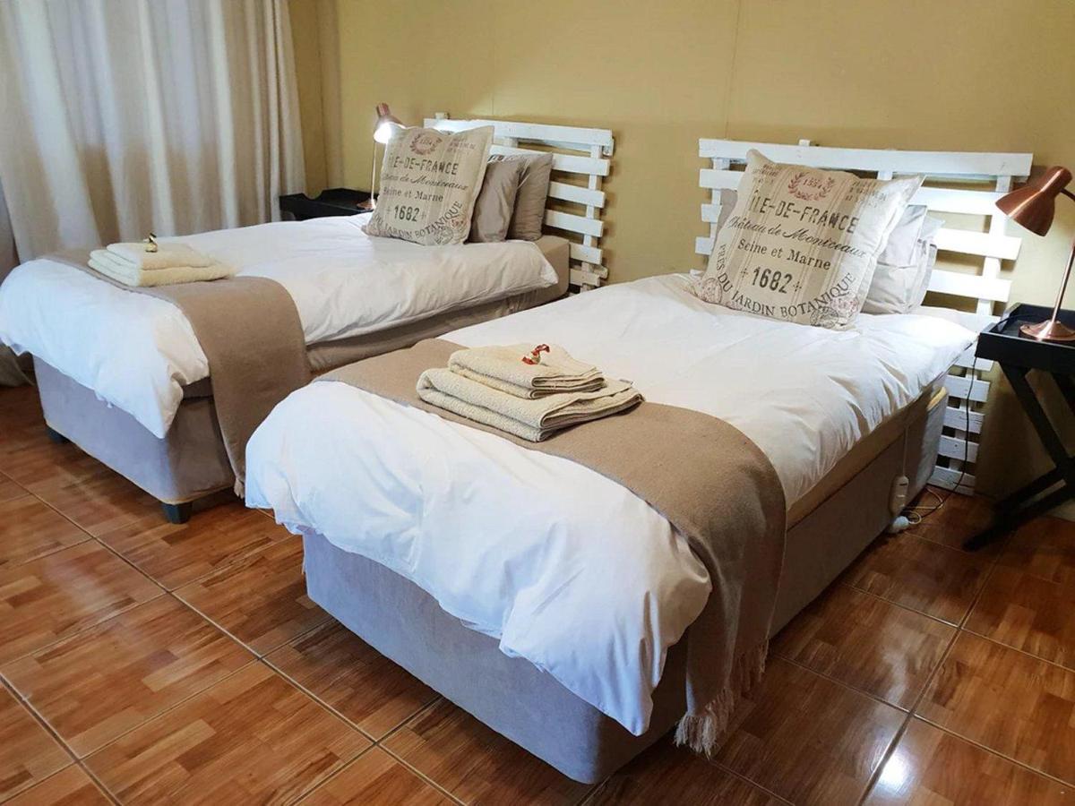 Carolina Rand Self-Catering Accommodation מראה חיצוני תמונה