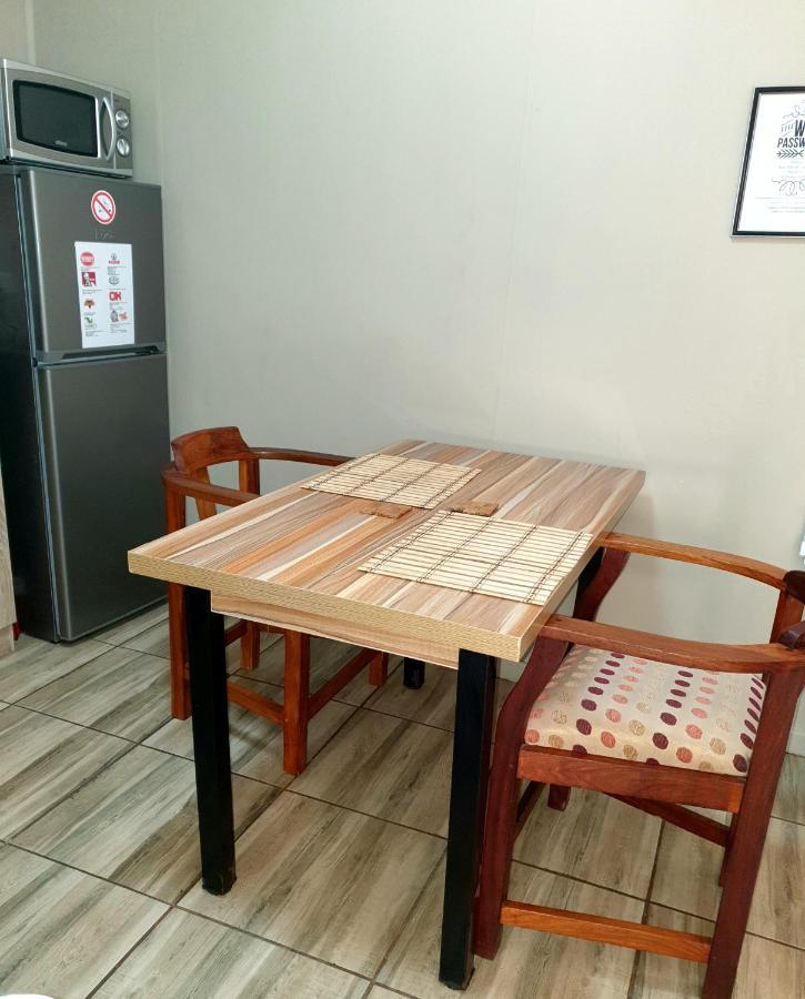 Carolina Rand Self-Catering Accommodation מראה חיצוני תמונה